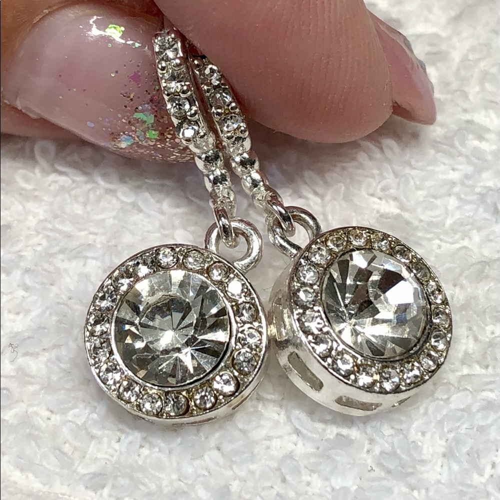 👂✨pretty silver plated earring never worn from winners